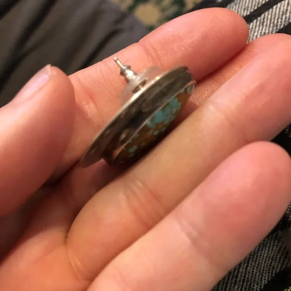 Gorgeous vintage sterling and turquoise earrings - Picture 3 of 5